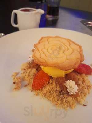 Alice E O Chapeleiro