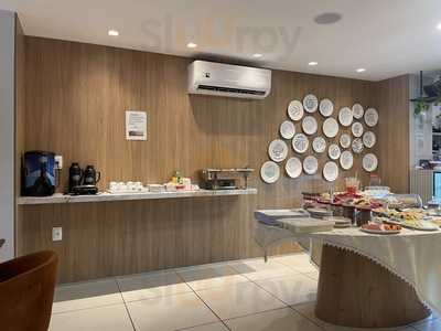 Lavenna Café E Bistrô