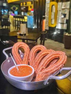 Dom Do Mah Cwb - Burger Grill