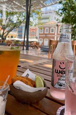 Café|bar Do Largo D'alfândega