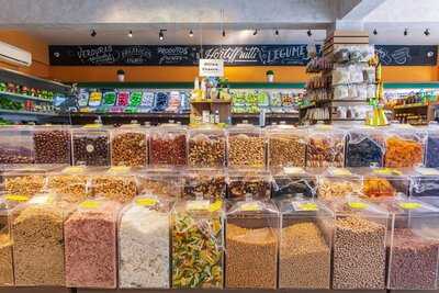 Mediterrâneo Empório E Hortifruti