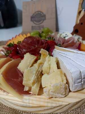 Empório Iguarias Jf