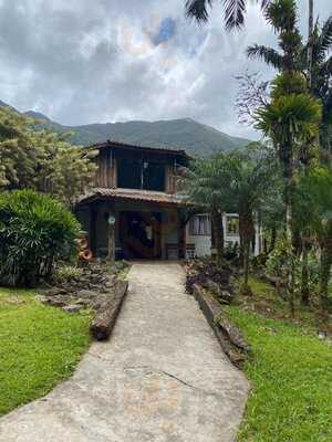 Querido Restaurante E Charcutaria