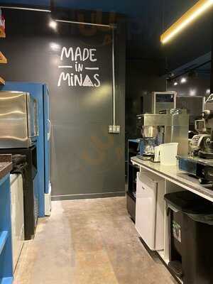 A Pão De Queijaria - Álvares Cabral