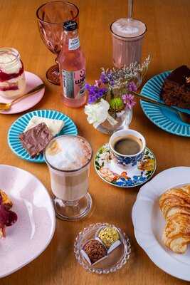 Julia Cherem - Doces Momentos