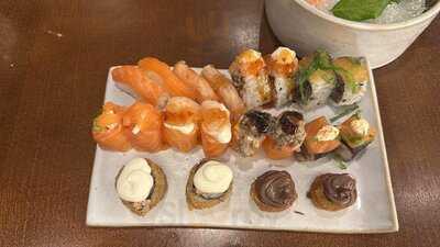 Itoya Sushi Mandaqui