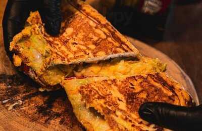 Route 747 - Hot Dog Prensado