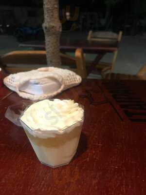 Dinah Cakes Confeitaria