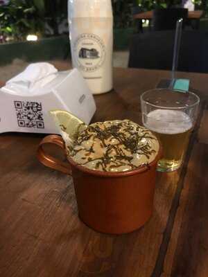 Riô - Drinks & Comida