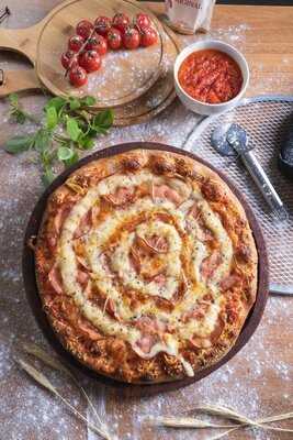 American Pizza Pasta