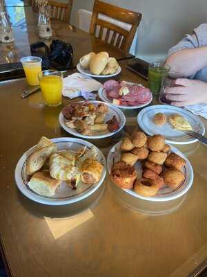 Palace Café Colonial