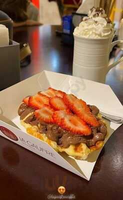 La Gaufre Waffle Belga