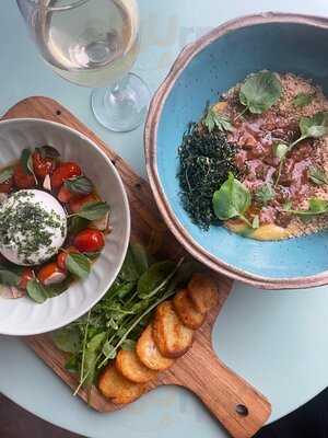 Lá Em Casa - The Bar