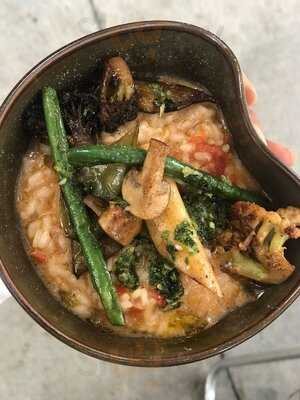 Lá Em Casa - The Bar