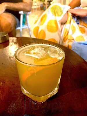 Lá Em Casa - The Bar