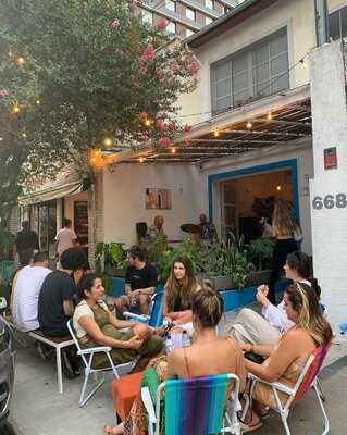 Lá Em Casa - The Bar