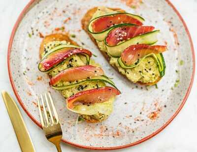 Coffee Train Armazem Rita Maria