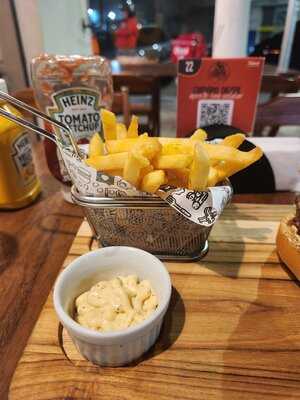 Quintal Do Seu José - Steakhouse & Burger