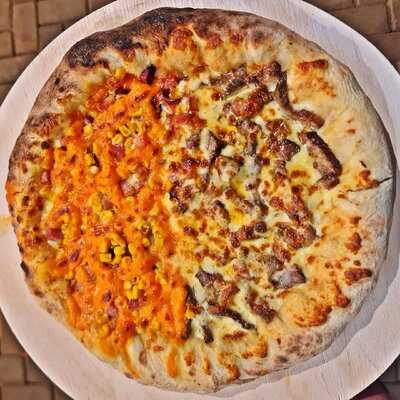 Churrascaria E Pizzaria Colina's Gramado