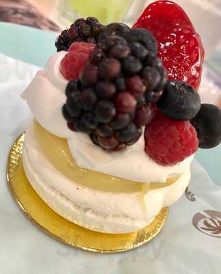 Saint Tropez Confeitaria