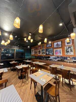 Pecorino Bar & Trattoria Gru