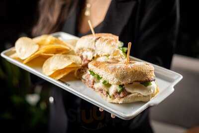 Forneria Ouro Preto Gru