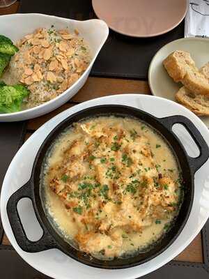 Cuore Café & Bistrô