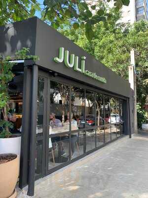 Juli Casa De Comida