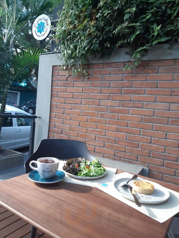 D`leite Coffee