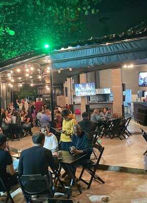 Júlio César Frangueria E Linguiçeria