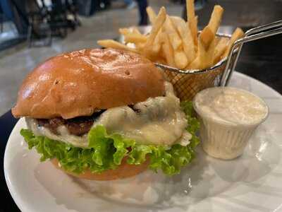 Júlio César Frangueria E Linguiçeria