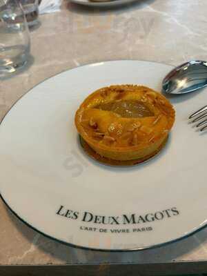 Les Deux Magots