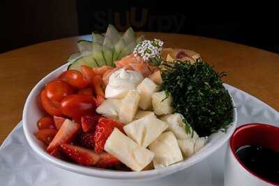 Maré Poke Hawaiian Food