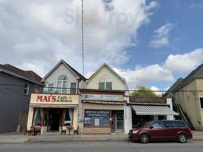 Mai's Cafe & Bistro