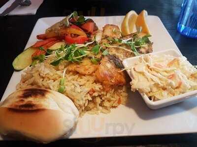 Luan's Seafood & Grill