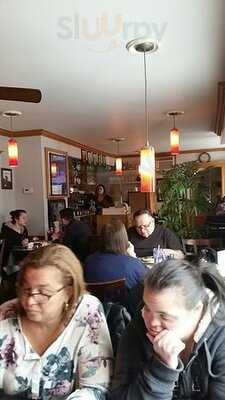 Luan's Seafood & Grill