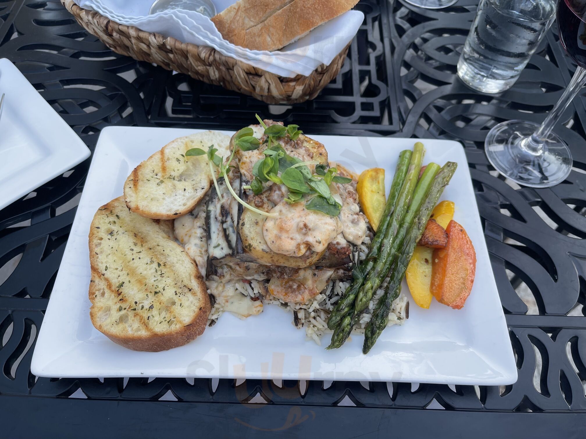 Mythic Grill