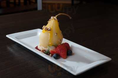 Michael's On The Thames