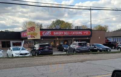Lynn's Bakery & Deli