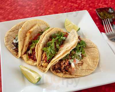 Lo Nuestro Latin Restaurant