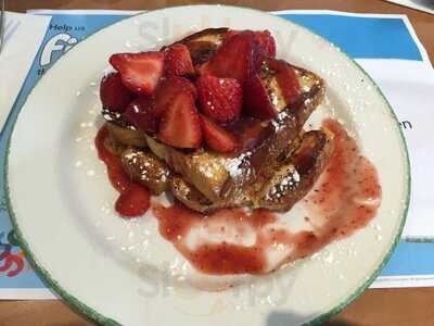 Cora's Breakfast & Lunch