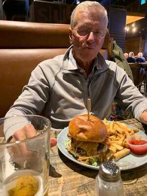 Kelseys Original Roadhouse