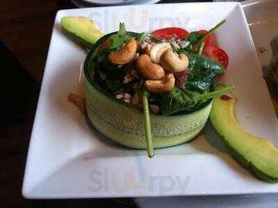 Mccabe's Irish Pub & Grill