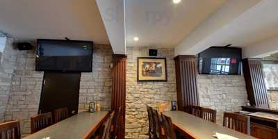 Mccabe's Irish Pub & Grill