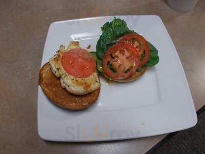 Symposium Cafe Restaurant & Lounge