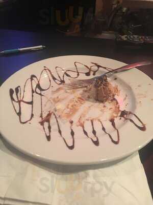 Symposium Cafe Restaurant & Lounge