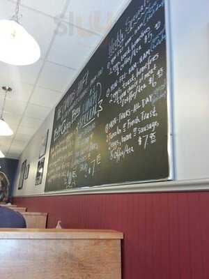 Campus Hi-fi Restaurant