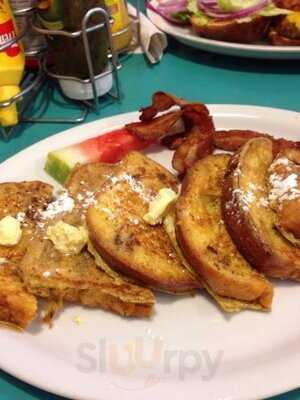 Campus Hi-fi Restaurant