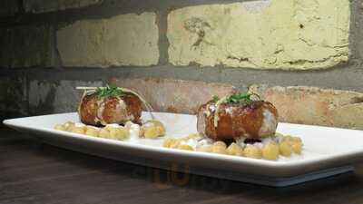 Massey’s Fine Indian Cuisine