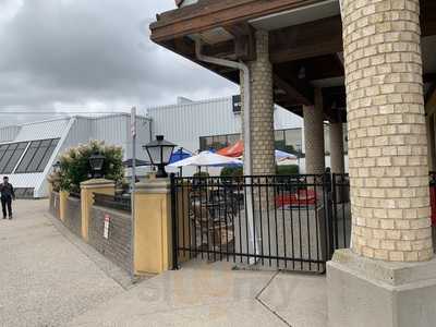 Angelo’s Italian Bakery & Market